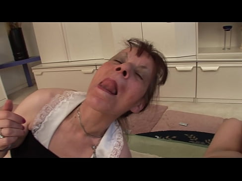 ❤️ Kaksi isoäitiä ja yksi isoisä kolmestaan ❤️❌ Porno at us ☑
