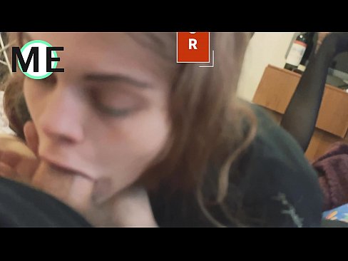 ❤️ Kurkkumulkku, revityt sukkahousut ja revityt korkokengät kiva tavata ❤️❌ Porno at us ☑